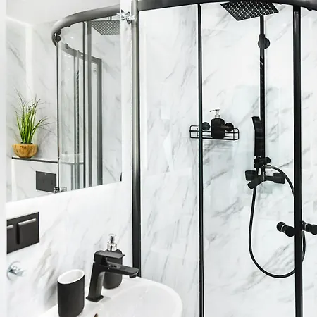 Stylowe W Centrum Апартаменты Вроцлав